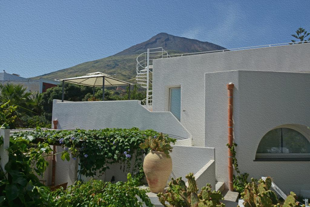 אפרטהוטל Il Gabbiano Relais In סטרומבולי מראה חיצוני תמונה